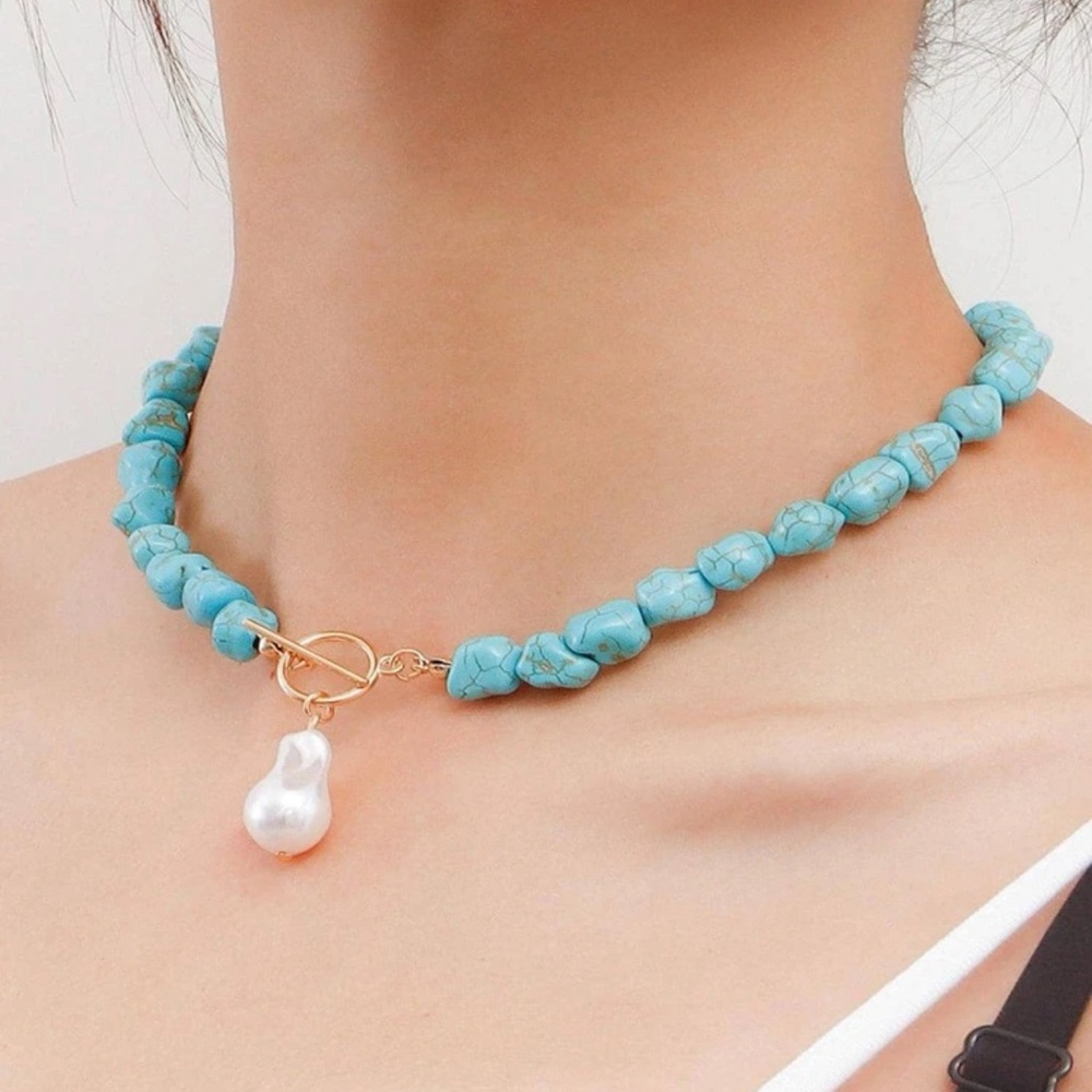 STACKED NECKLACE - Picture 2 of 3